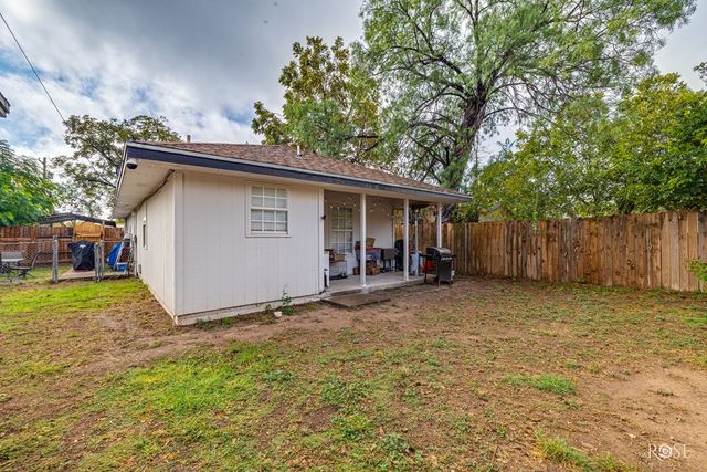 210 W 10th St, San Angelo, TX 76903