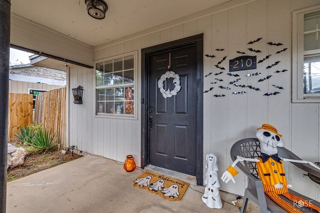 210 W 10th St, San Angelo, TX 76903