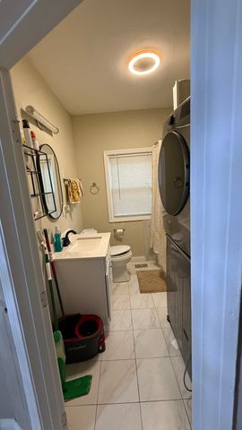 30 Riverview St 1, Brockton, MA 02302