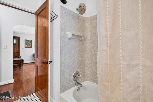 518 Dale Ave, Louisville, KY 40214