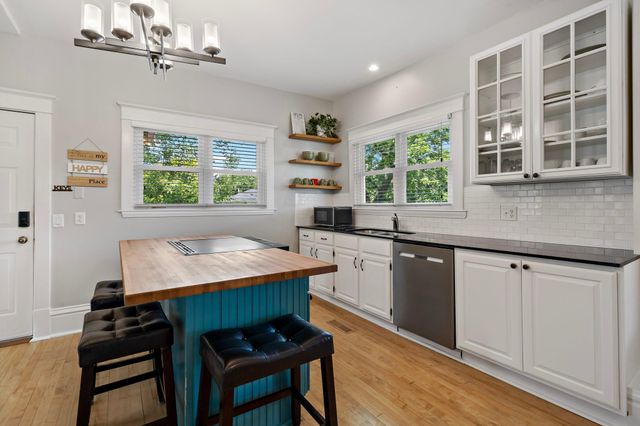 3922 Van Buren Street NE, Columbia Heights, MN 55421