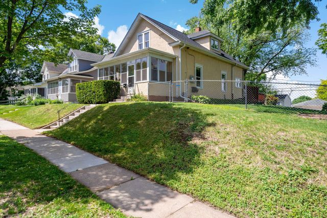 3922 Van Buren Street NE, Columbia Heights, MN 55421