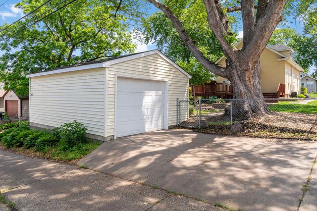 3922 Van Buren Street NE, Columbia Heights, MN 55421