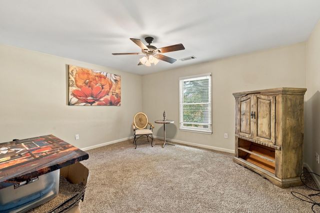 8575 STABLEMILL LN, Memphis, TN 38016