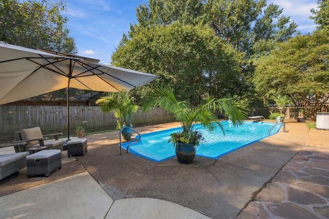 8575 STABLEMILL LN, Memphis, TN 38016