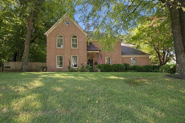8575 STABLEMILL LN, Memphis, TN 38016
