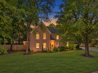 8575 STABLEMILL LN, Memphis, TN 38016