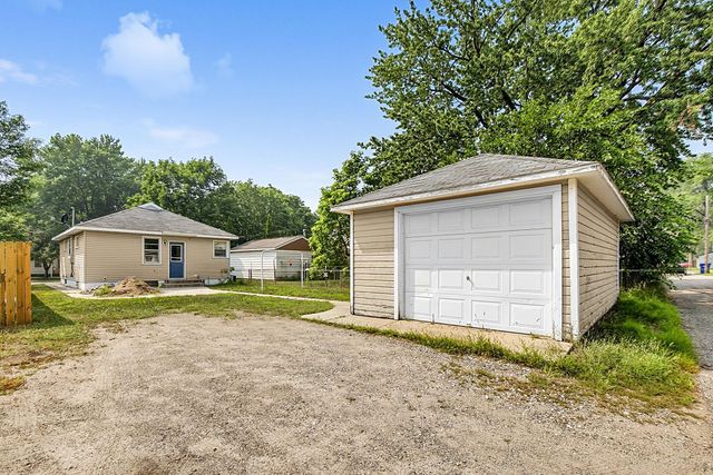 122 30th Avenue N, Saint Cloud, MN 56303