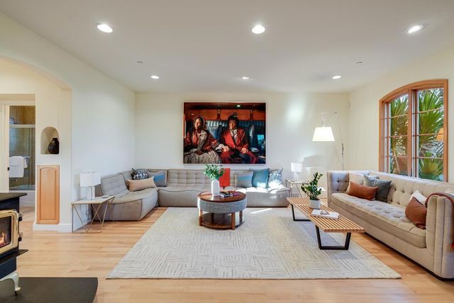 421 Centennial Street, Santa Cruz, CA 95060