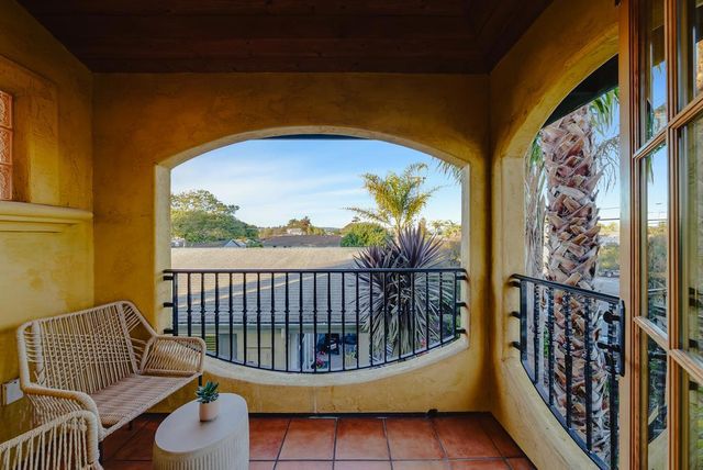 421 Centennial Street, Santa Cruz, CA 95060