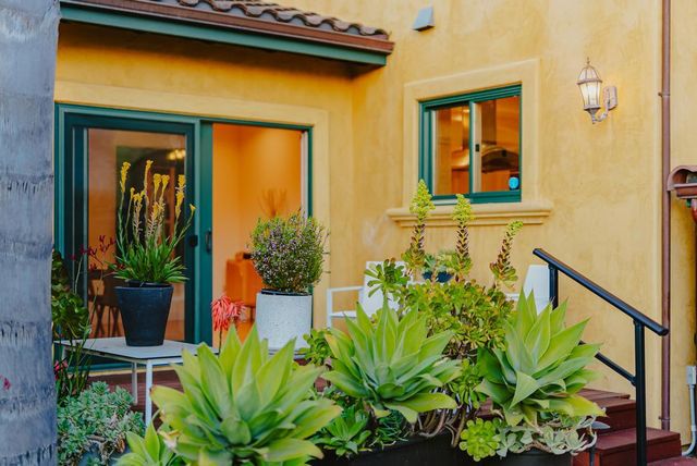 421 Centennial Street, Santa Cruz, CA 95060