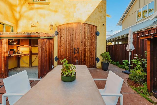 421 Centennial Street, Santa Cruz, CA 95060