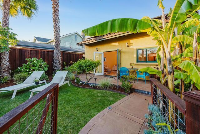 421 Centennial Street, Santa Cruz, CA 95060