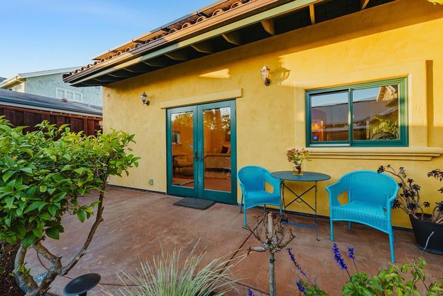 421 Centennial Street, Santa Cruz, CA 95060