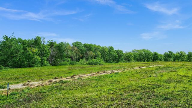 2554 Bennett Road, Howe, TX 75459