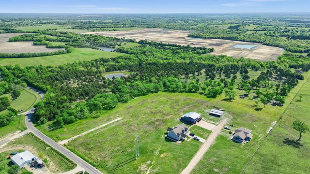 2554 Bennett Road, Howe, TX 75459