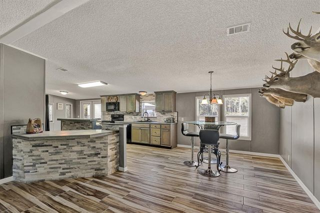 141 WOODS ROAD, San Mateo, FL 32187