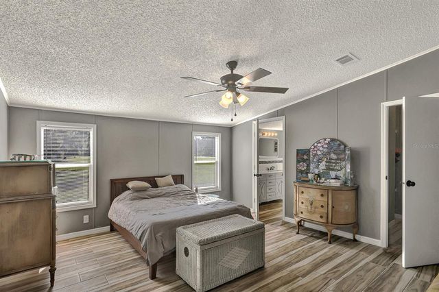 141 WOODS ROAD, San Mateo, FL 32187