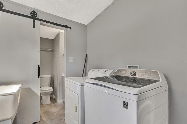 141 WOODS ROAD, San Mateo, FL 32187