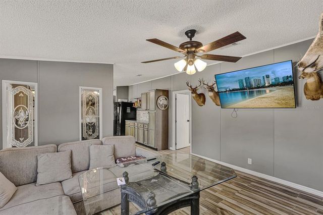141 WOODS ROAD, San Mateo, FL 32187