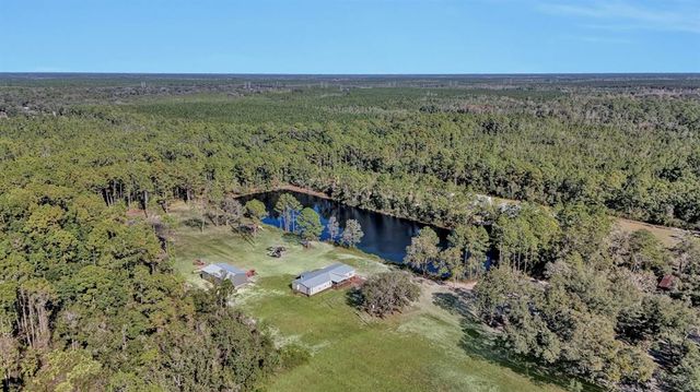 141 WOODS ROAD, San Mateo, FL 32187