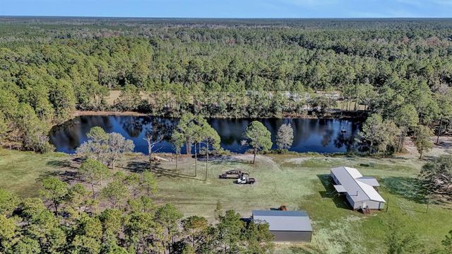 141 WOODS ROAD, San Mateo, FL 32187