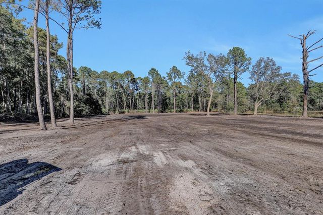 141 WOODS ROAD, San Mateo, FL 32187
