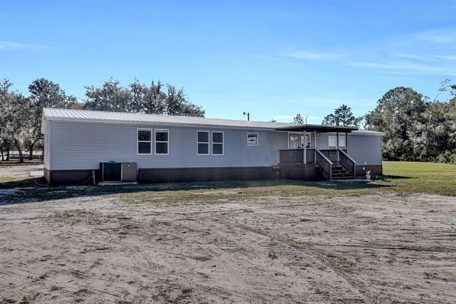 141 WOODS ROAD, San Mateo, FL 32187