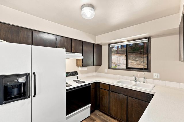4043 S Schafer Rd, Spokane Valley, WA 99206