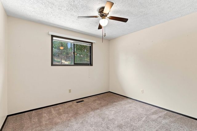 4043 S Schafer Rd, Spokane Valley, WA 99206