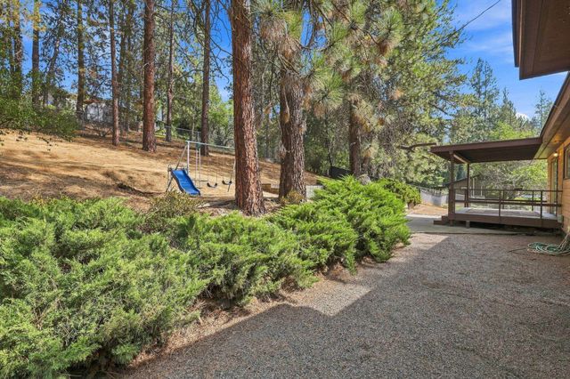4043 S Schafer Rd, Spokane Valley, WA 99206