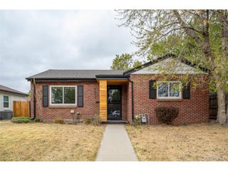 3511 Newport St, Denver, CO 80207