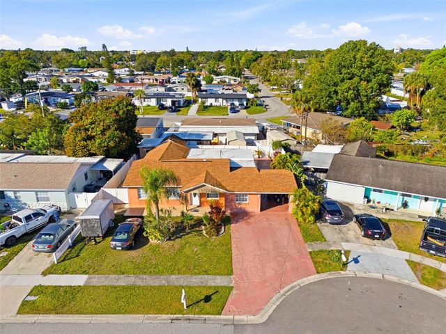 4914 HOLIDAY DRIVE, Tampa, FL 33615