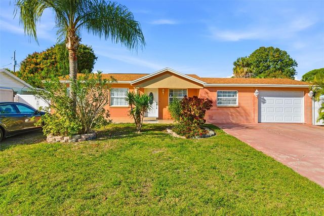4914 HOLIDAY DRIVE, Tampa, FL 33615
