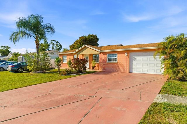 4914 HOLIDAY DRIVE, Tampa, FL 33615