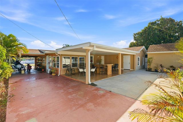 4914 HOLIDAY DRIVE, Tampa, FL 33615