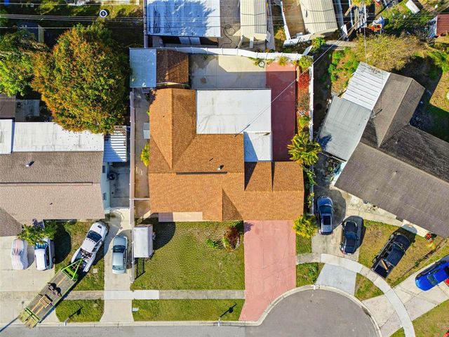 4914 HOLIDAY DRIVE, Tampa, FL 33615