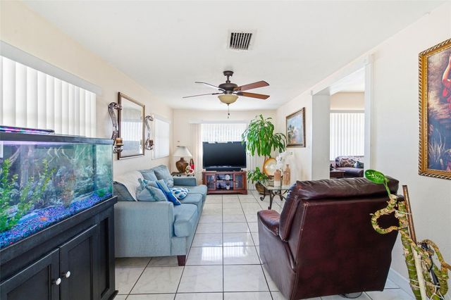 4914 HOLIDAY DRIVE, Tampa, FL 33615