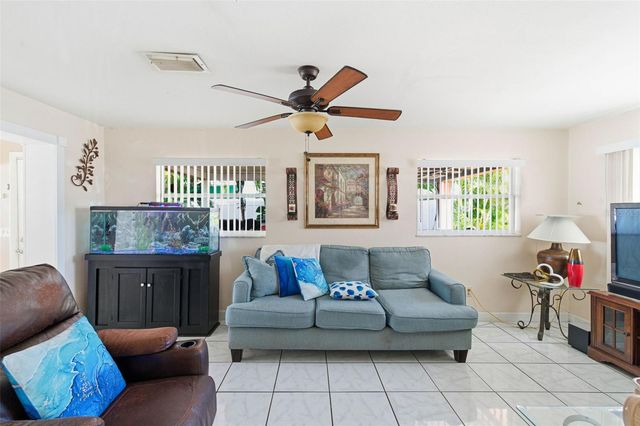 4914 HOLIDAY DRIVE, Tampa, FL 33615