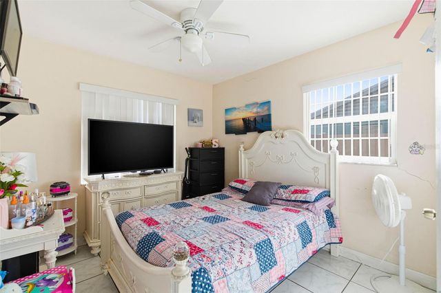 4914 HOLIDAY DRIVE, Tampa, FL 33615