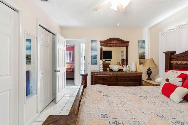 4914 HOLIDAY DRIVE, Tampa, FL 33615