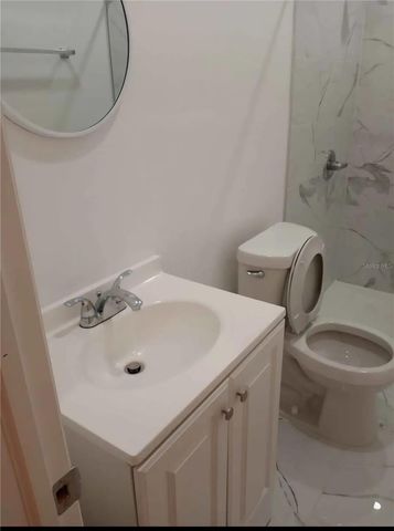 4914 HOLIDAY DRIVE, Tampa, FL 33615