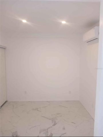 4914 HOLIDAY DRIVE, Tampa, FL 33615