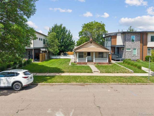 2111 S Grant Street, Denver, CO 80210