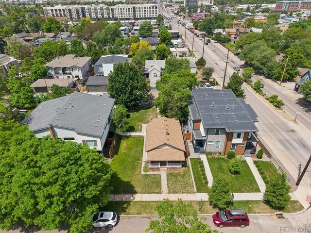 2111 S Grant Street, Denver, CO 80210