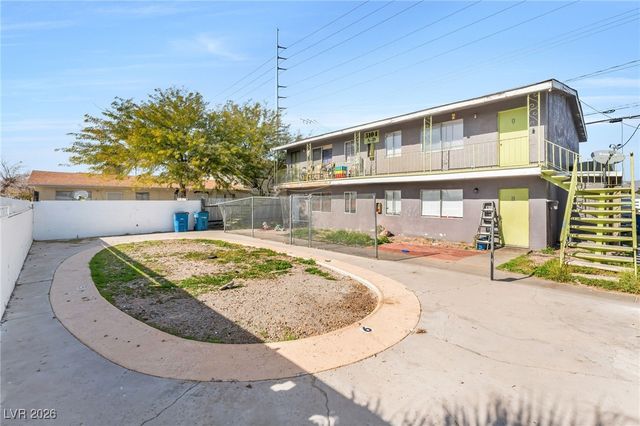 5104 Pebble Beach Boulevard, Las Vegas, NV 89108