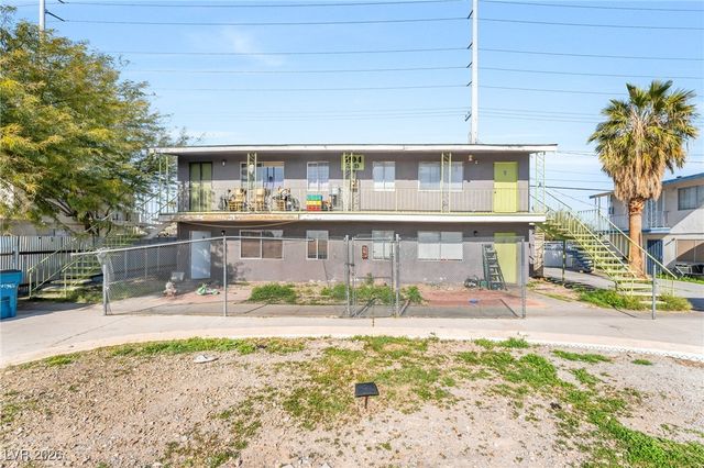 5104 Pebble Beach Boulevard, Las Vegas, NV 89108