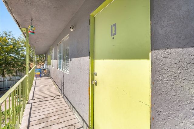 5104 Pebble Beach Boulevard, Las Vegas, NV 89108