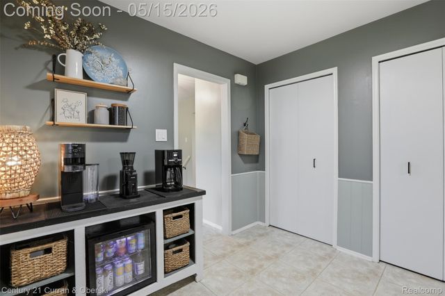 6632 PINE EAGLE LN Street, West Bloomfield Charter Township, MI 48322