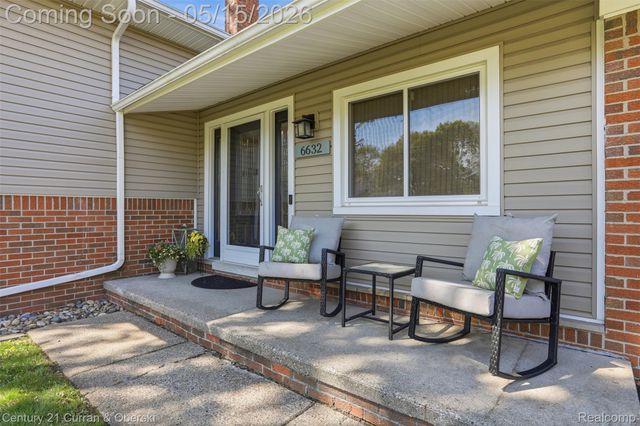 6632 PINE EAGLE LN Street, West Bloomfield Charter Township, MI 48322